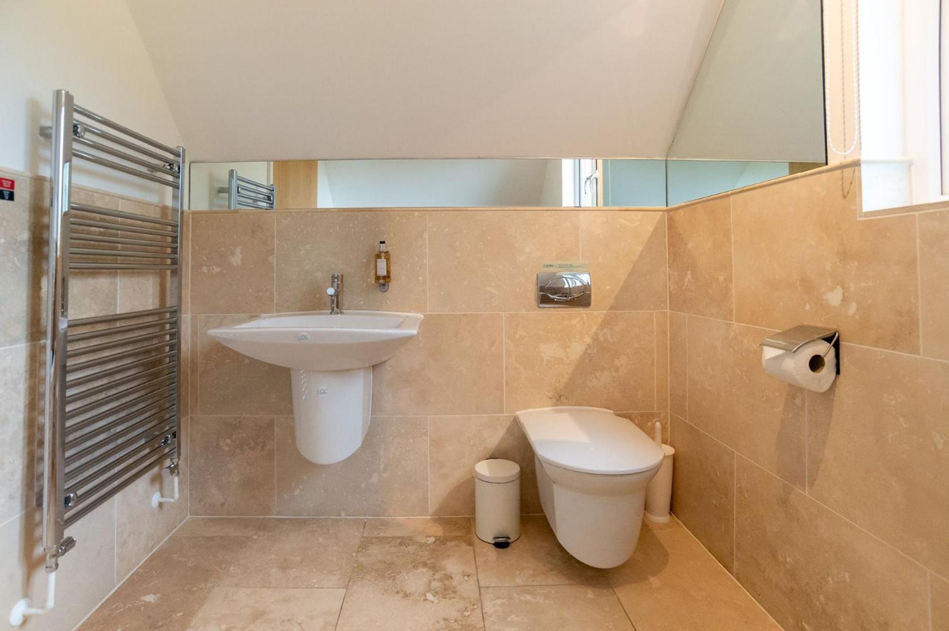 Luxurious 4 Bedroom New England Style - Trewhiddle V17 Casa vacanze
